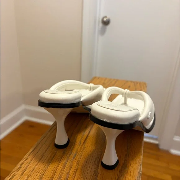 Circus by Sam Edelman White Sandals - Picture 2 of 4